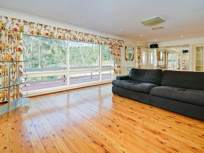 25 Wareemba Avenue, Thornleigh NSW 2120