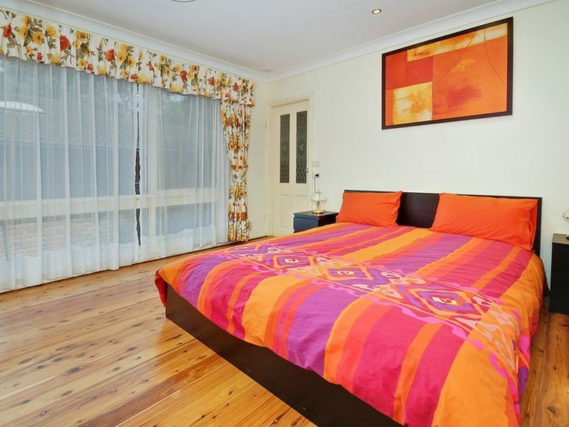 25 Wareemba Avenue, Thornleigh NSW 2120