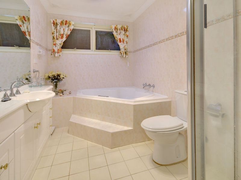 25 Wareemba Avenue, Thornleigh NSW 2120