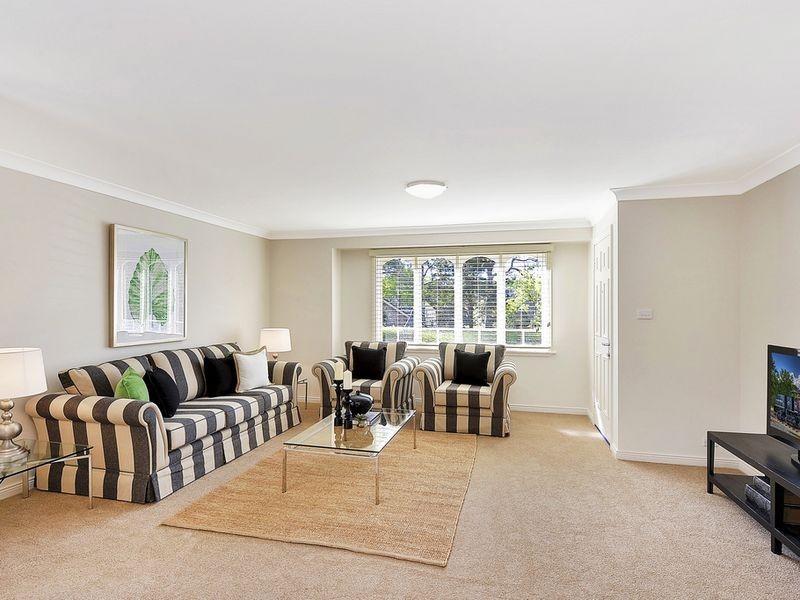 8 Meredith Reach, Westleigh NSW 2120