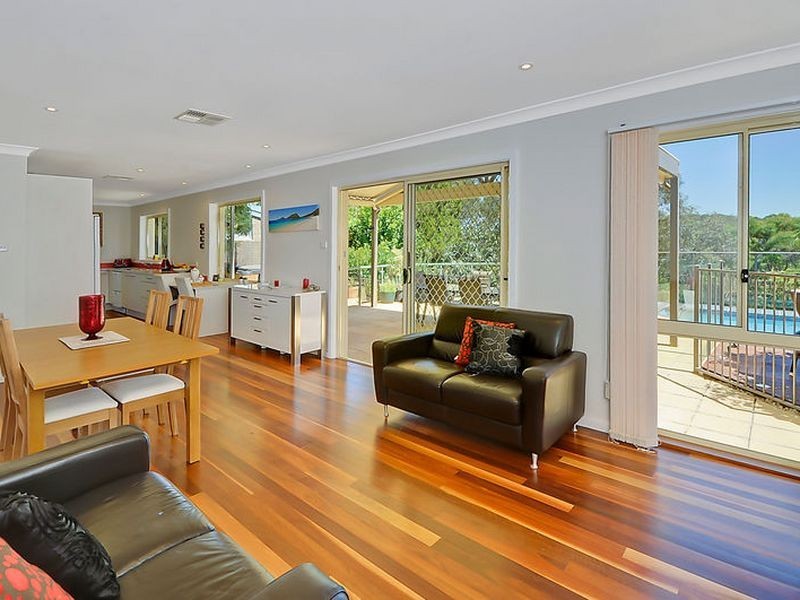 43 Western Crescent, Westleigh NSW 2120