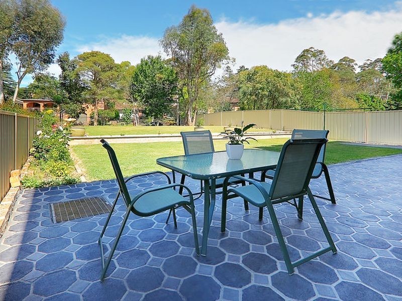 1G Swan Place, Pennant Hills NSW 2120