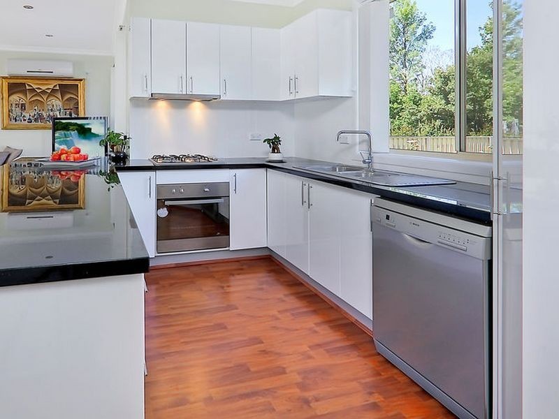 1G Swan Place, Pennant Hills NSW 2120