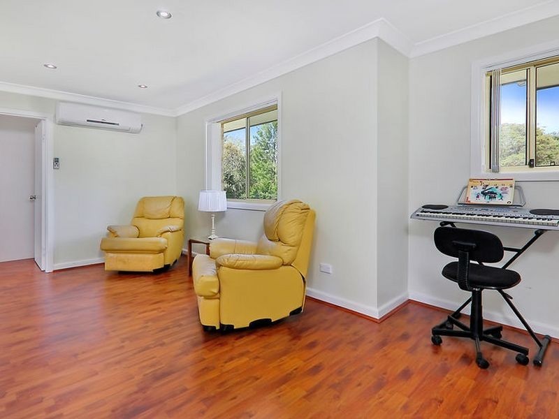 1G Swan Place, Pennant Hills NSW 2120