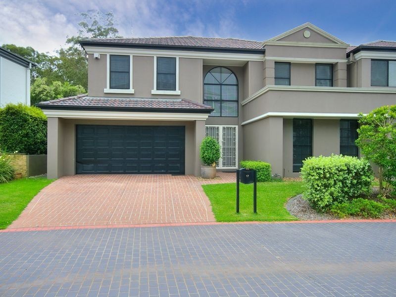 17 Silver Ash Way, Thornleigh NSW 2120