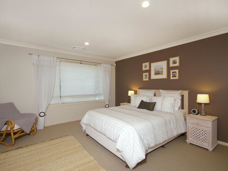 17 Silver Ash Way, Thornleigh NSW 2120