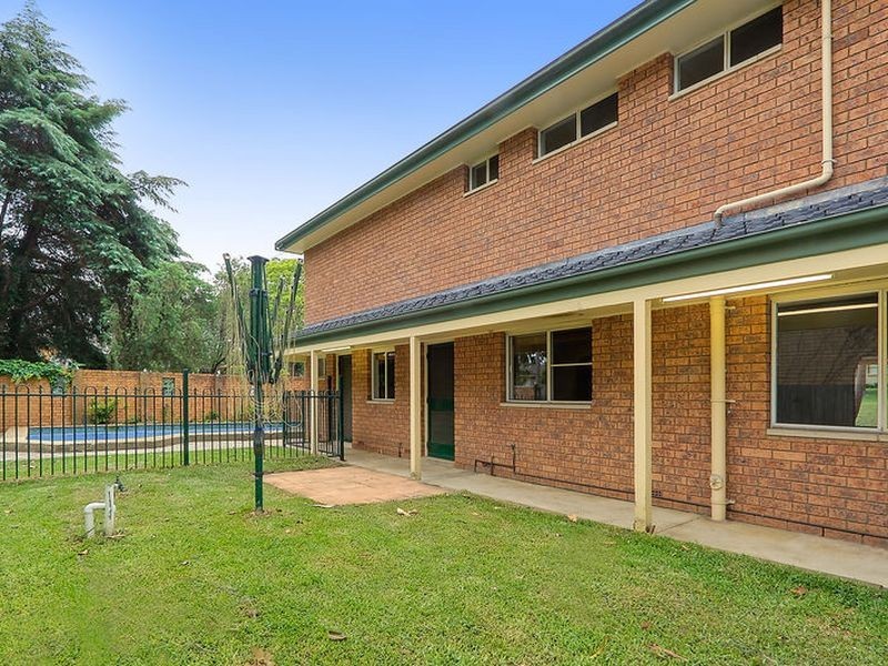 12 Gum Blossom Drive, Westleigh NSW 2120