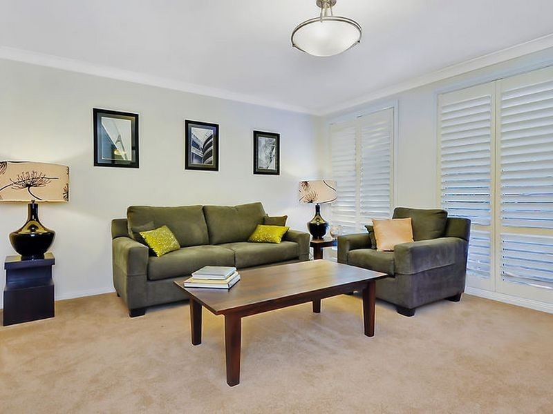 24A Lynrob Place, Thornleigh NSW 2120