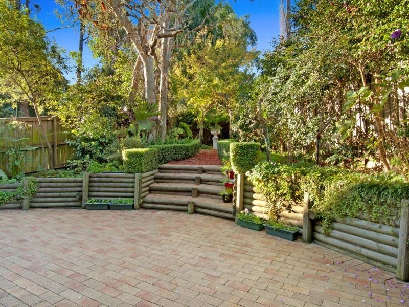 18a Eucalyptus Drive, Westleigh NSW 2120