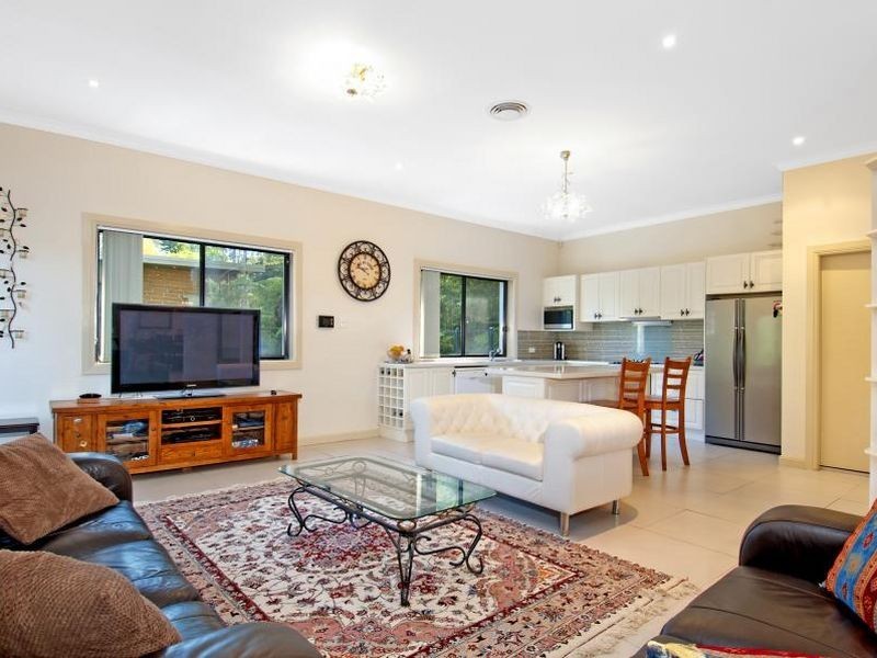 127 Kooringal Avenue, Thornleigh NSW 2120