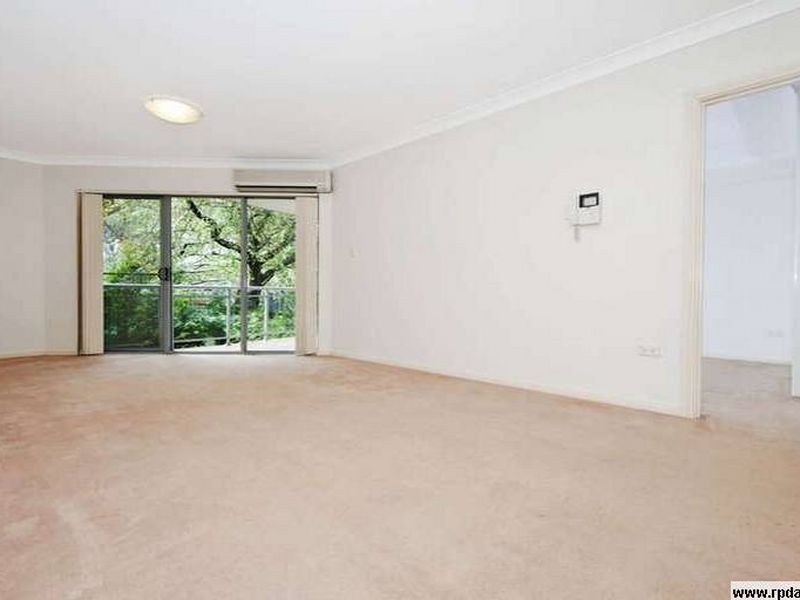 18/8 Shackel Ave, Brookvale NSW 2100