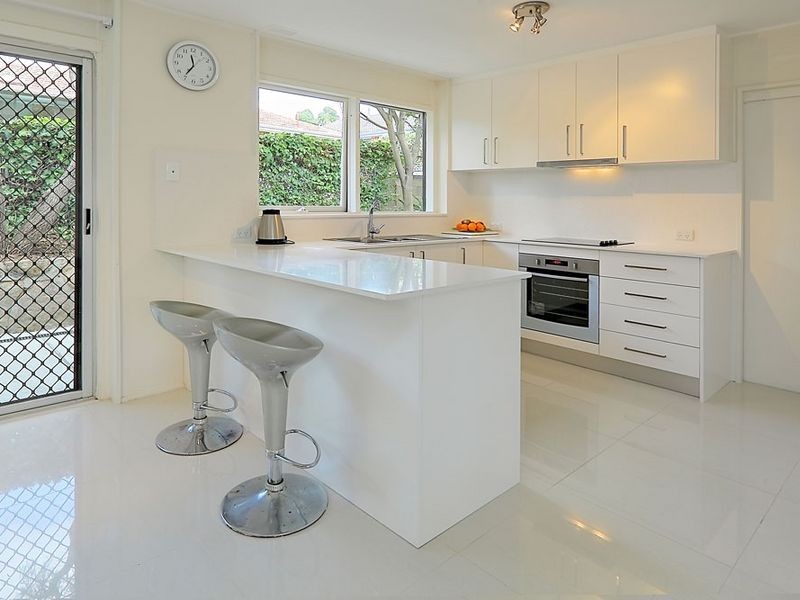 10 Stringybark Close, Westleigh NSW 2120