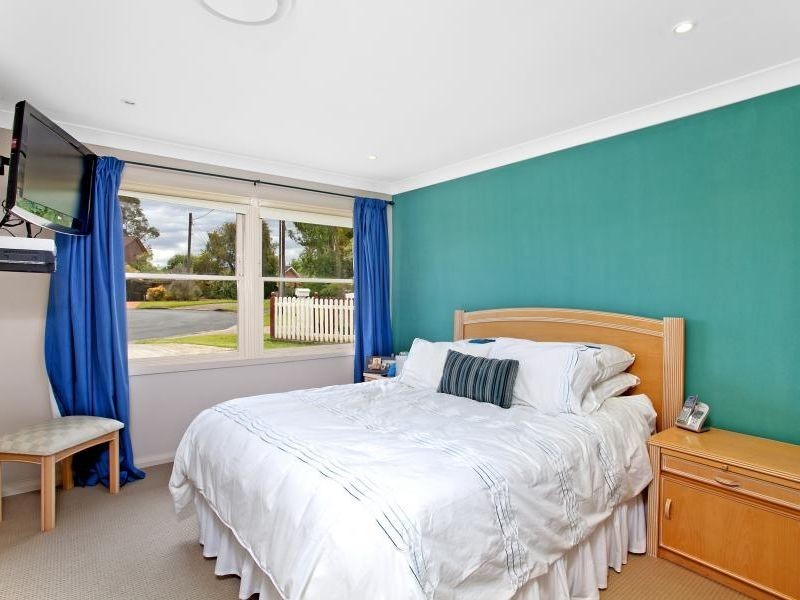 2 Poplar Place, Westleigh NSW 2120