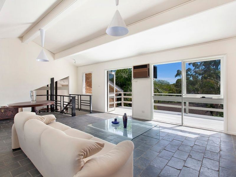 10 Carbeen Road, Westleigh NSW 2120