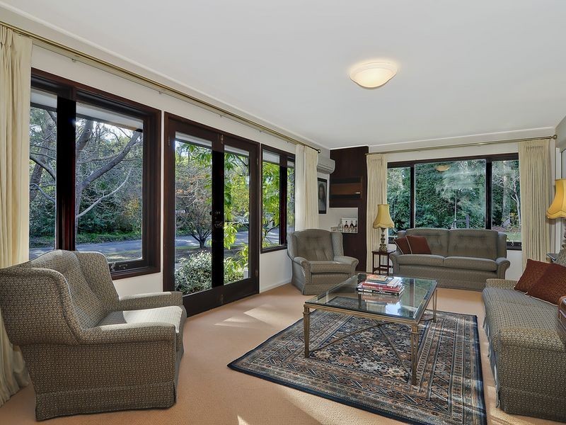 17 Ironbark Close, Westleigh NSW 2120