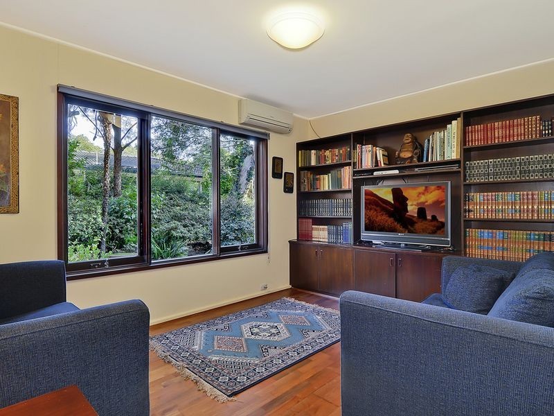 17 Ironbark Close, Westleigh NSW 2120