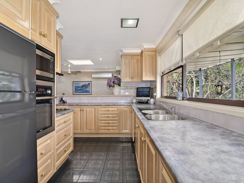 9 Duneba Drive, Westleigh NSW 2120