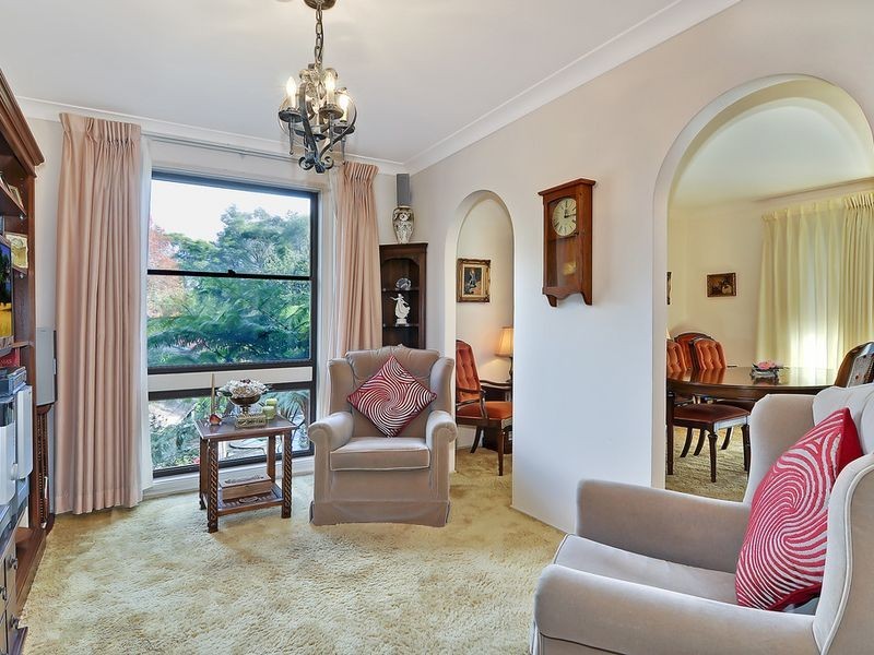 9 Duneba Drive, Westleigh NSW 2120