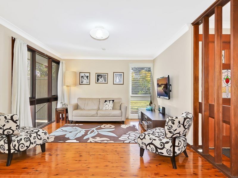 5 Golden Grove, Westleigh NSW 2120