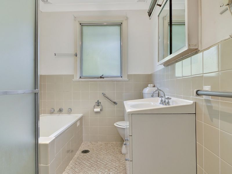 5 Golden Grove, Westleigh NSW 2120