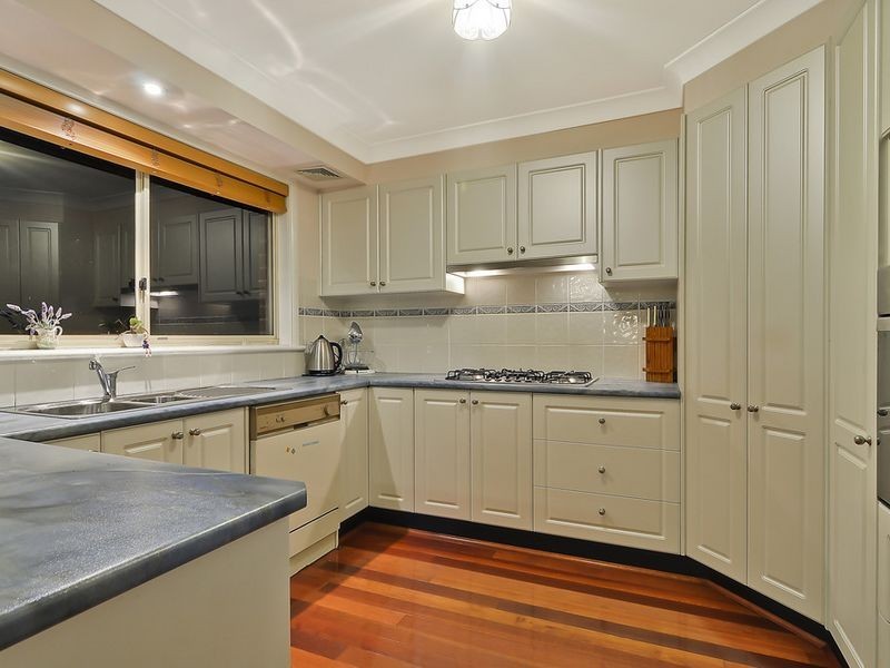 9 Powell Retreat, Westleigh NSW 2120