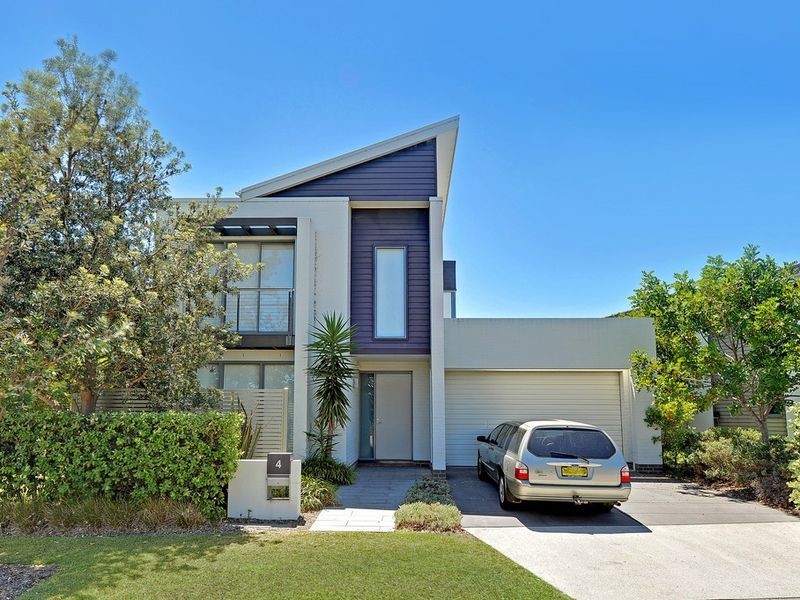 4 Edgewood Place, Magenta NSW 2261