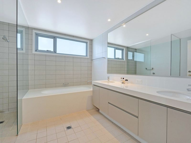 4 Edgewood Place, Magenta NSW 2261