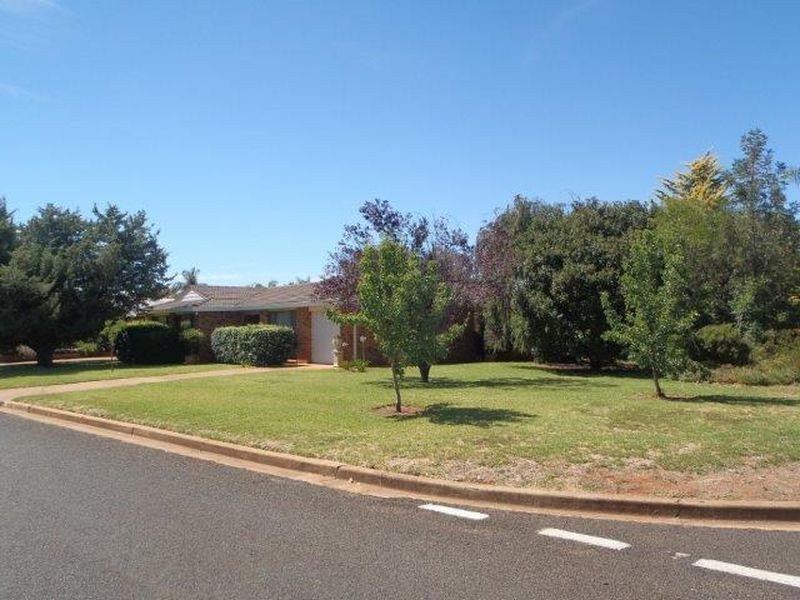 10 Wills Street, Dubbo NSW 2830