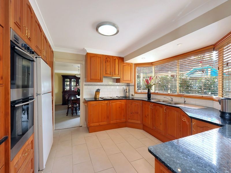 6 Barwood Close, Westleigh NSW 2120