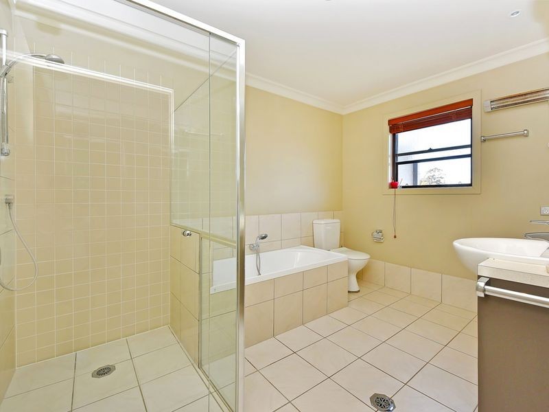 3 Poinsettia Way, Thornleigh NSW 2120