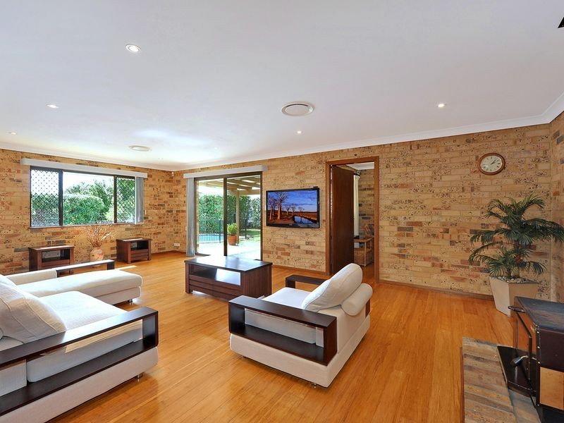 27 Westleigh Drive, Westleigh NSW 2120