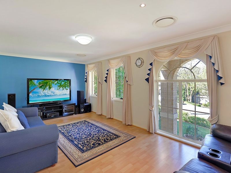 8 Nelson Street, Thornleigh NSW 2120