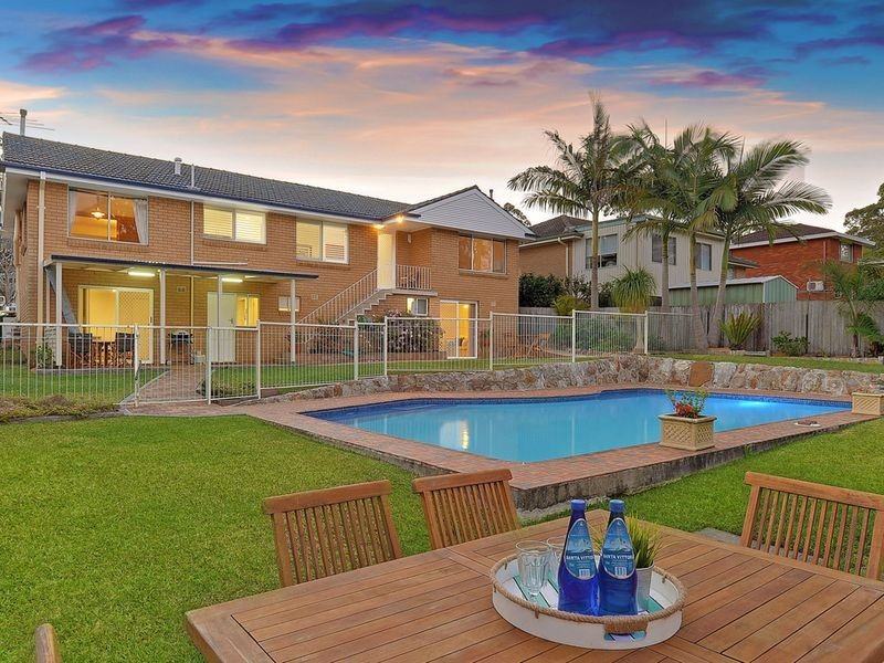 4 Dobson Street, Thornleigh NSW 2120