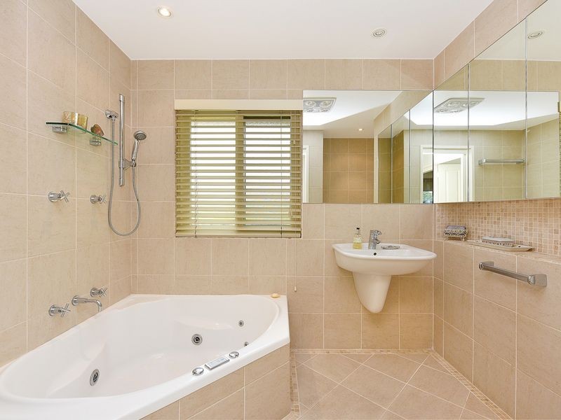 16 Westleigh Drive, Westleigh NSW 2120