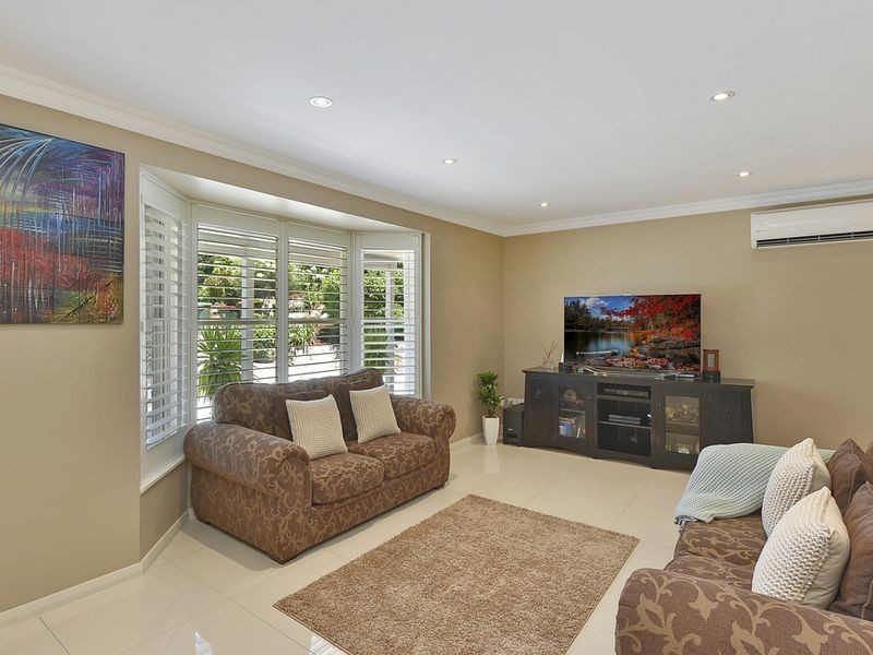 1 Russell Crescent, Westleigh NSW 2120