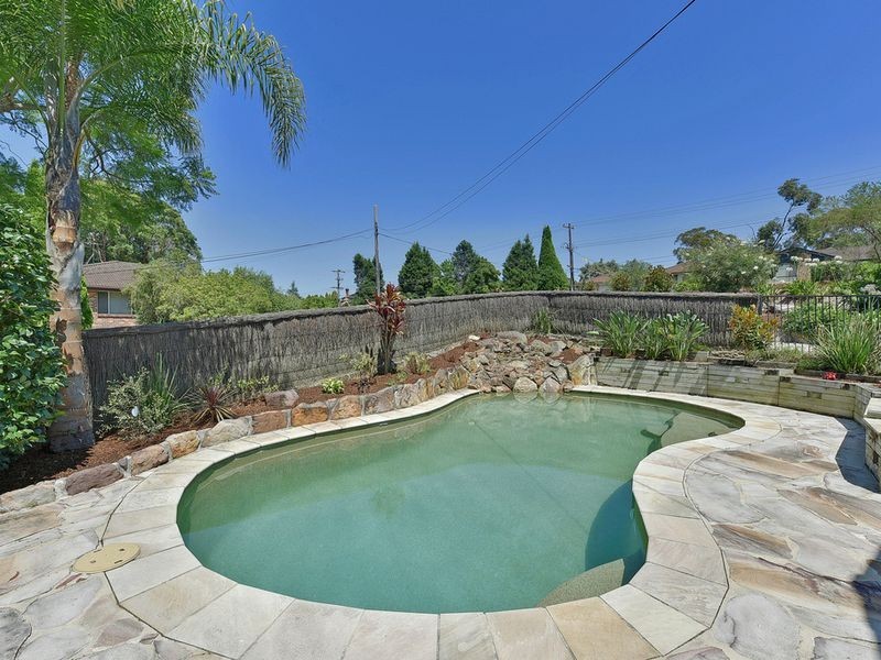 1 Russell Crescent, Westleigh NSW 2120