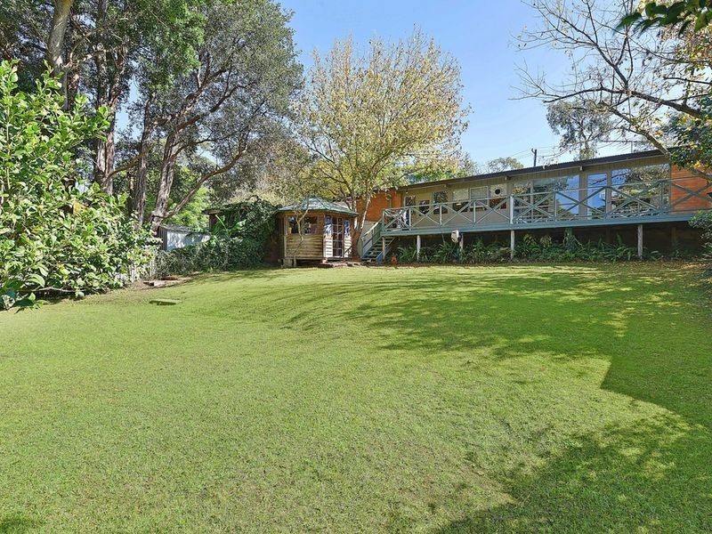 4 Brookes Street, Thornleigh NSW 2120