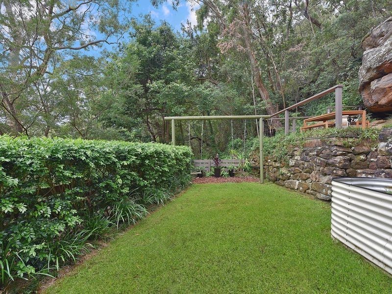 18 Crestwood Avenue, Thornleigh NSW 2120