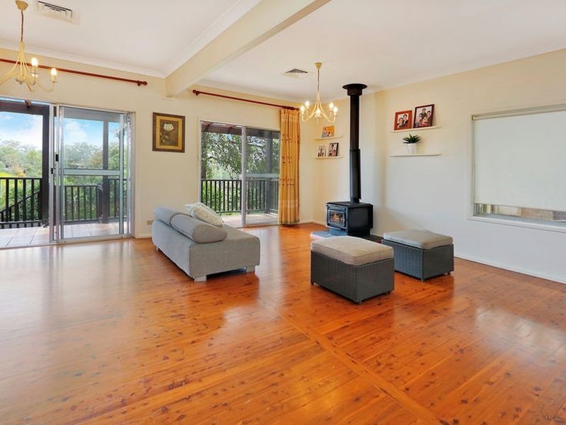 22 Wanawong Drive, Thornleigh NSW 2120