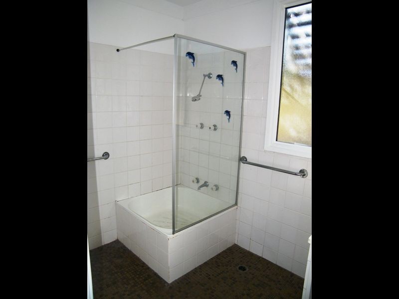 1 Karuah Avenue, Kincumber NSW 2251