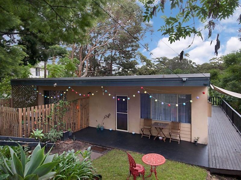 6 Carmen Close, Copacabana NSW 2251