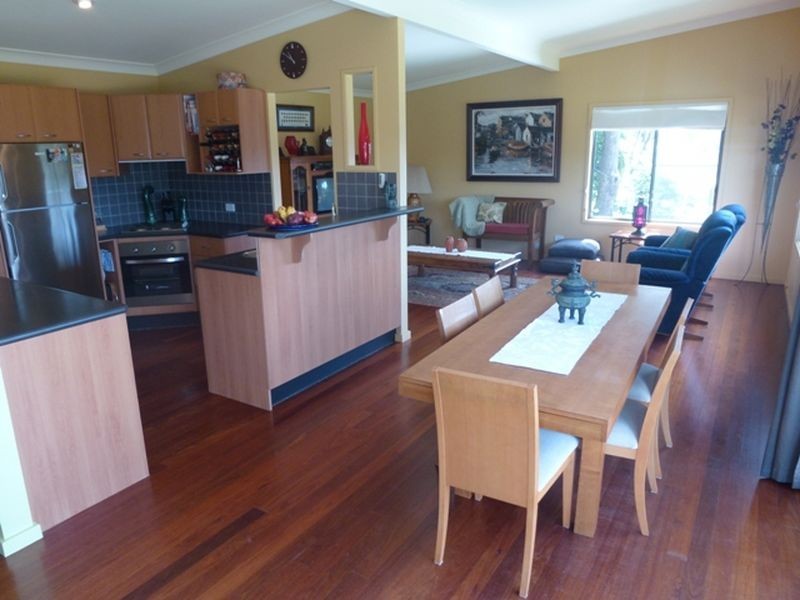 60 Broadwater Drive, Saratoga NSW 2251