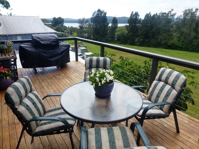 60 Broadwater Drive, Saratoga NSW 2251