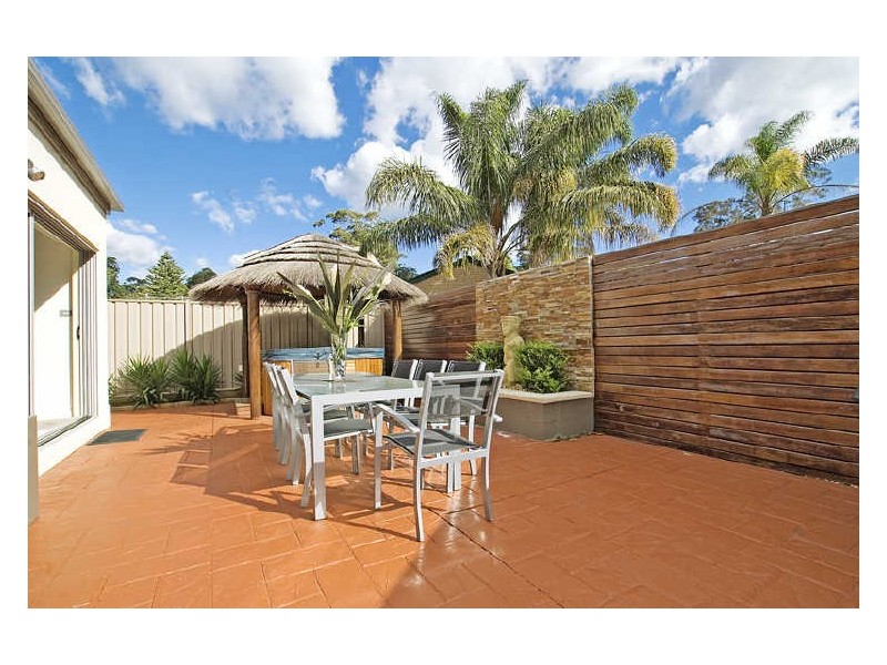 4/201 The Round Drive, Avoca Beach NSW 2251