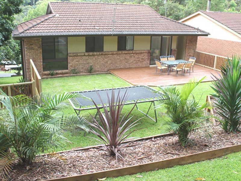 115 Lake Shore Drive, North Avoca NSW 2260