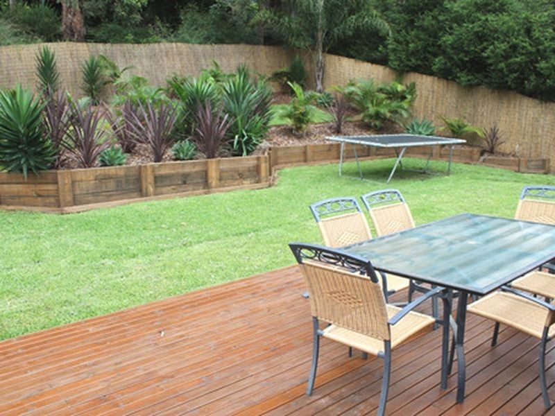 115 Lake Shore Drive, North Avoca NSW 2260