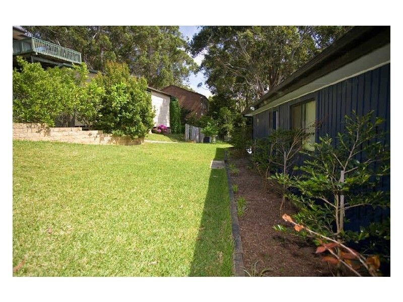 10 Veness Close, Macmasters Beach NSW 2251