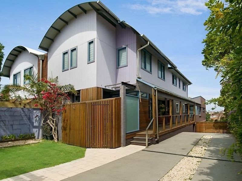 2/20 Barnhill Road, Terrigal NSW 2260