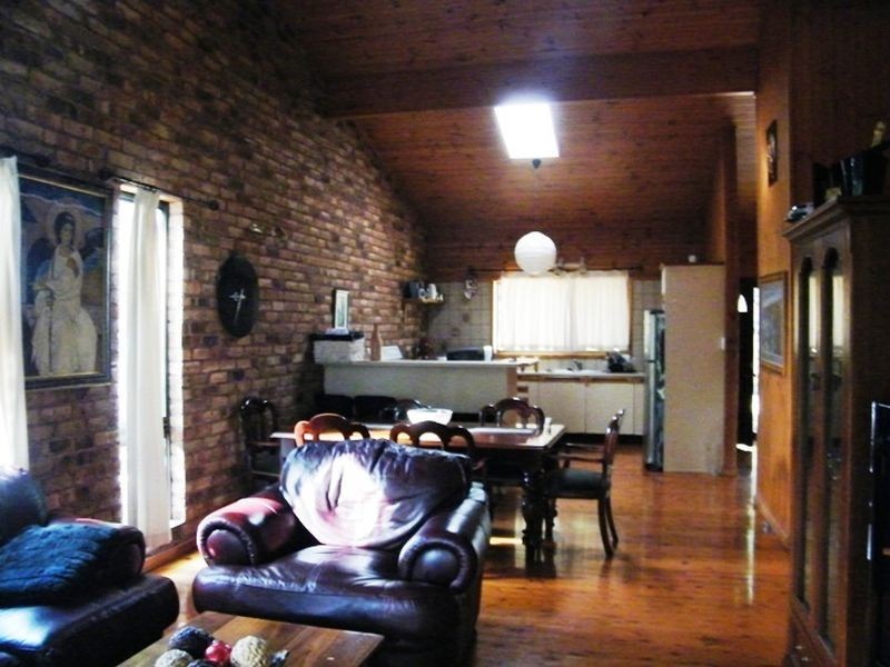 75 Cape Three Points Rd, Avoca Beach NSW 2251