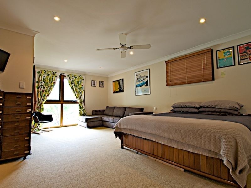 6 Palmgrove Place, North Avoca NSW 2260